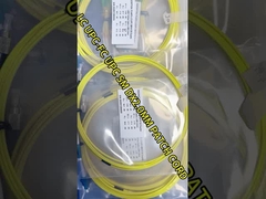 คอร์ดพับเล็กซ์ไฟเบอร์ออปติก แพทช์ 2.0 มิลลิเมตร 2 มิลลิเมตร LSZH E2000 APC Connector สีเหลือง