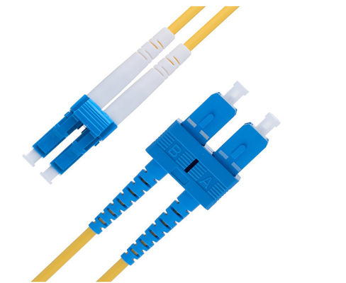 ซื้อ คาเบิ้ลพับเล็กซ์แบบเดียว LC ไปยัง SC Fiber Patch Cable 2.0mm OS1 ซีรีส์สําหรับการถ่ายทอดข้อมูลความเร็วสูง online manufacture