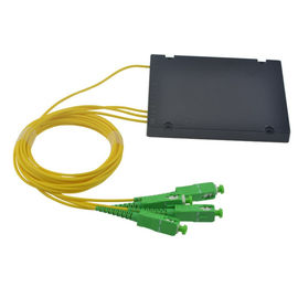 ซื้อ ABS กล่องแยกไฟเบอร์ออปติก FTTH เครือข่ายประเภท 1x3 1x4 PLC พร้อมตัวเชื่อมต่อ SC online manufacture