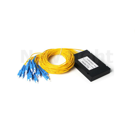 WDM Single Mode Fiber Optic PLC Splitter พร้อมตัวเลือก 1x2 ถึง 64 Core และความสูญเสียการใส่ที่ต่ํา