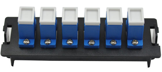 แผงแพทช์ใยแก้วนำแสง SC Duplex พลาสติก 12 พอร์ต พร้อมการติดตั้งแบบคลิปสำหรับตู้กระจาย 19 นิ้ว 1U