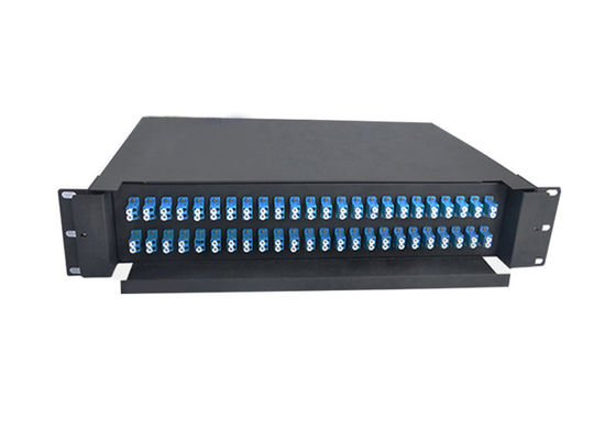 1U Rack Mount Fiber Optic Patch Panel กับ 12 Core SC/FC/ST/LC Splicing สําหรับเครือข่าย FTTH