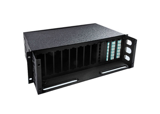 19 นิ้ว Rack Mount Fiber Optic Patch Panel กับโครงสร้างตู้สําหรับเครือข่าย FTTH FTTB FTTX