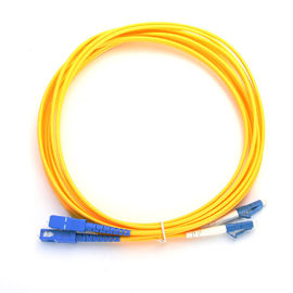 สายแพทช์ไฟเบอร์ออปติกเพล็กซ์ / สายเคเบิลไฟเบอร์ออปติกแพทช์ Sc Lc มัลติ
